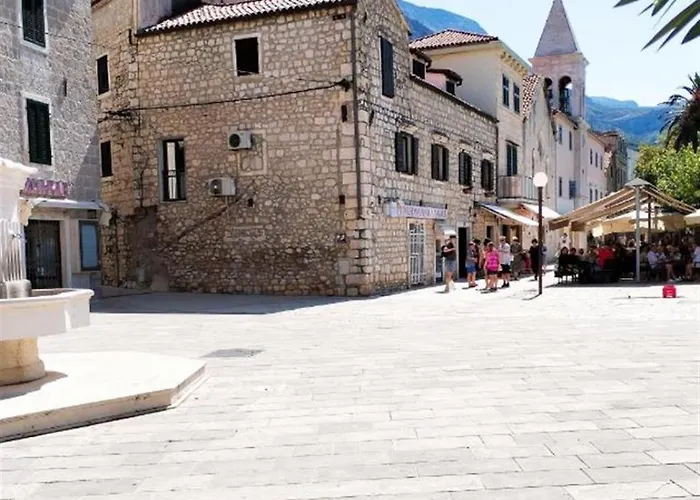 Apartment Laura - Center Makarska